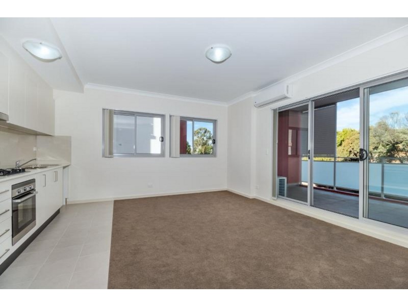 12/32 Station, Dundas NSW 2117